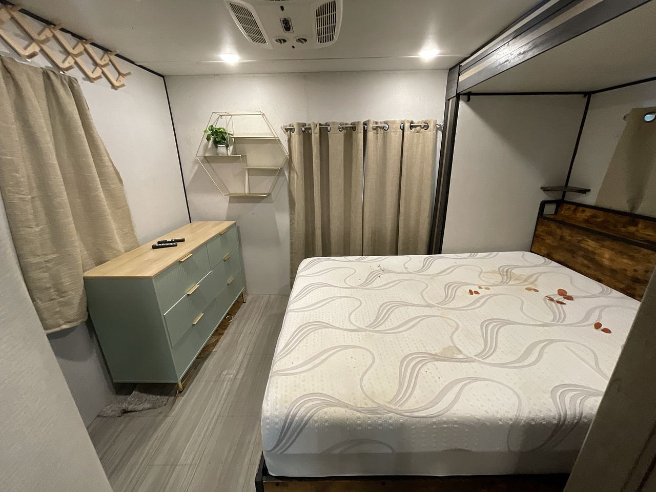 2021 KEYSTONE RV HIDEOUT 38FQTS