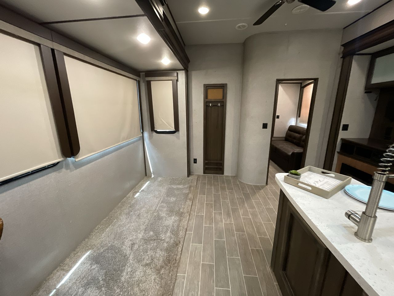 2020 KEYSTONE AVALANCHE 396BH