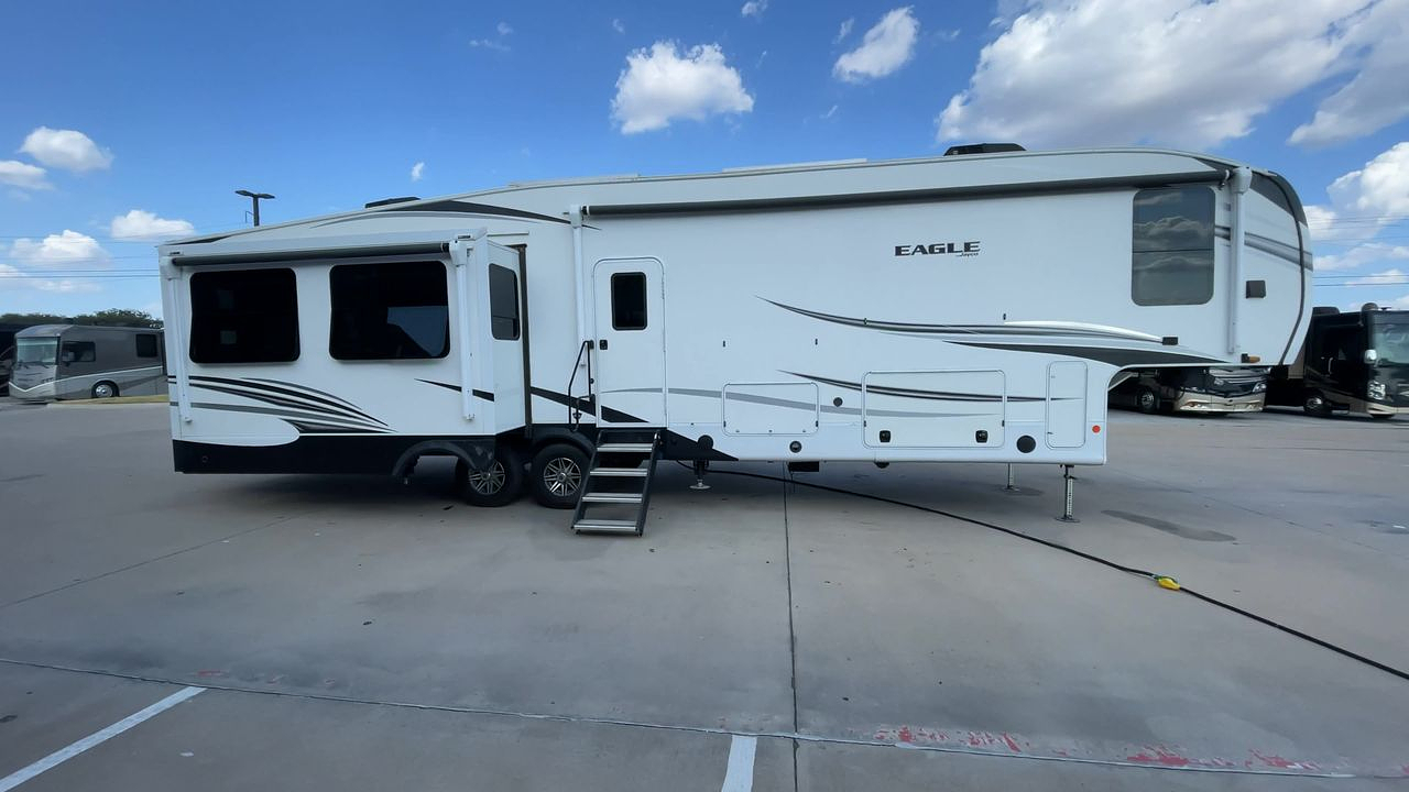 2022 JAYCO EAGLE 355MBQS