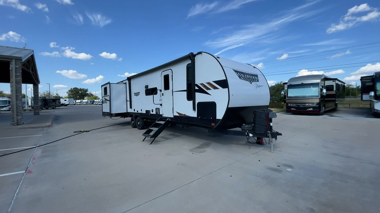 2023 FOREST RIVER WILDWOOD 31KQBTS