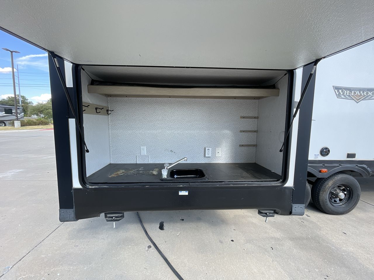 2023 FOREST RIVER WILDWOOD 31KQBTS