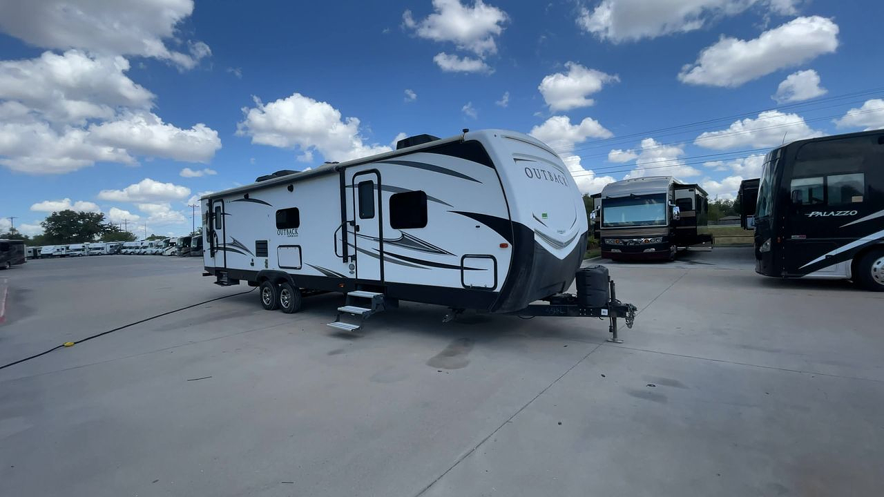 2017 OUTBACK 334RL
