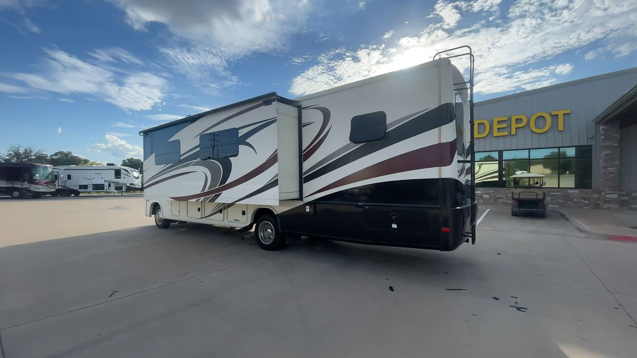 2017 FOREST RIVER GEORGETOWN 335DS