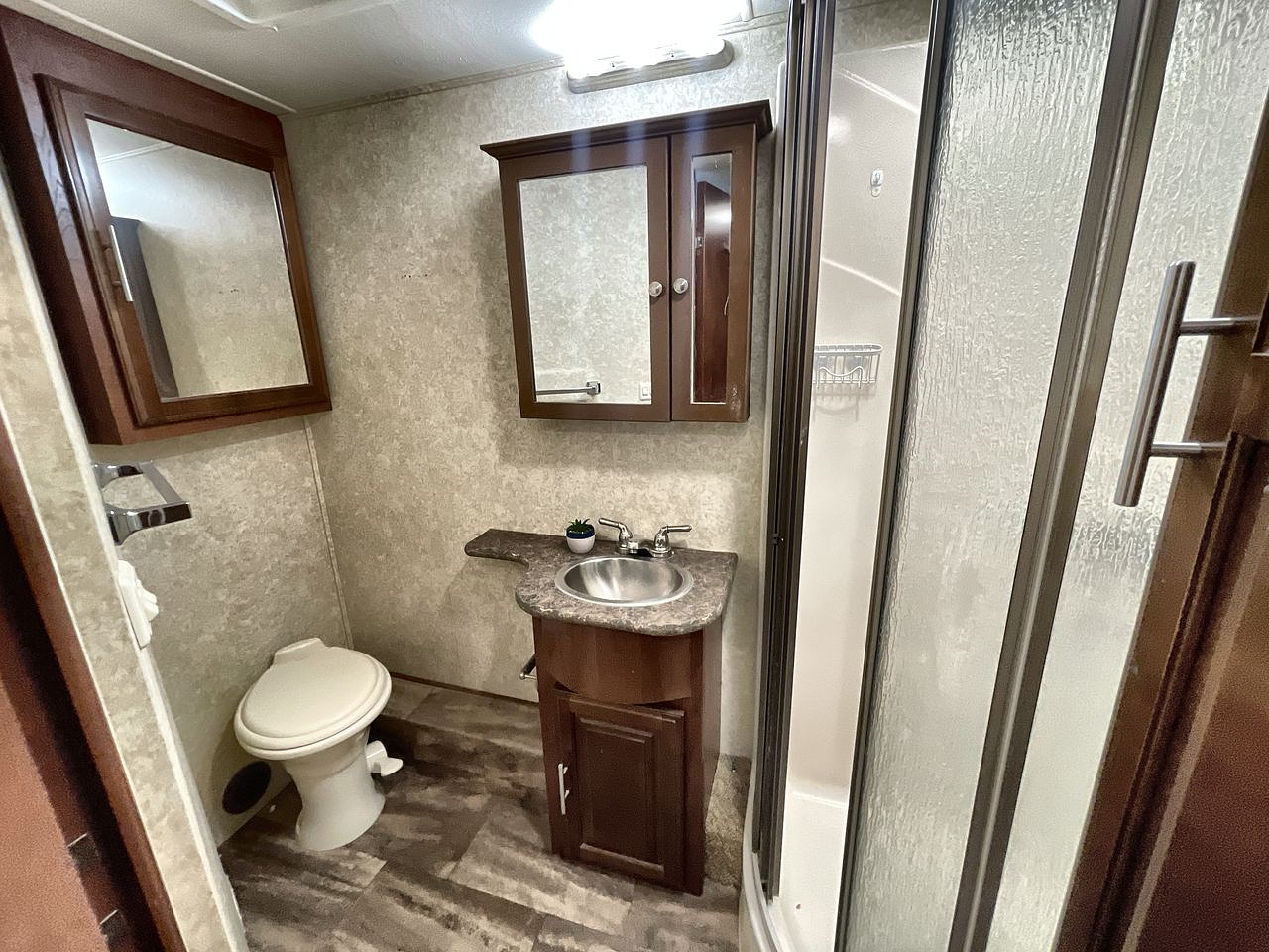 2017 FOREST RIVER GEORGETOWN 335DS