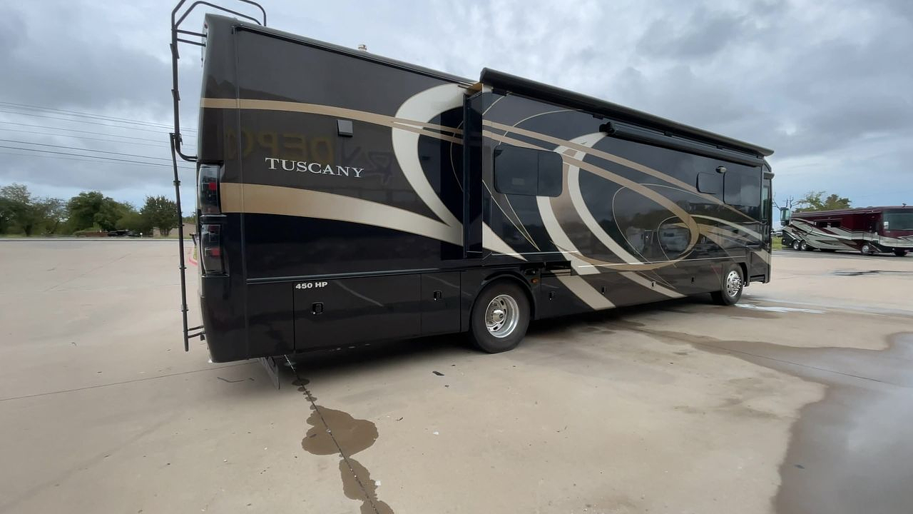 2015 THOR TUSCANY 40DX