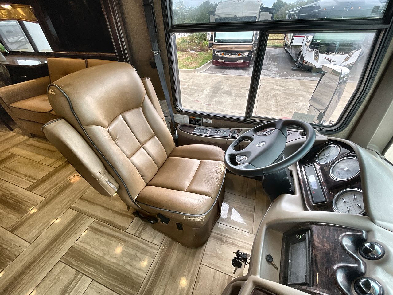 2015 THOR TUSCANY 40DX