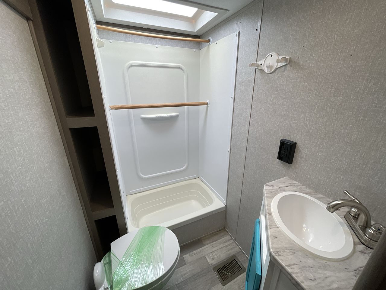 2023 FOREST RIVER CHAPARRAL 355FBX