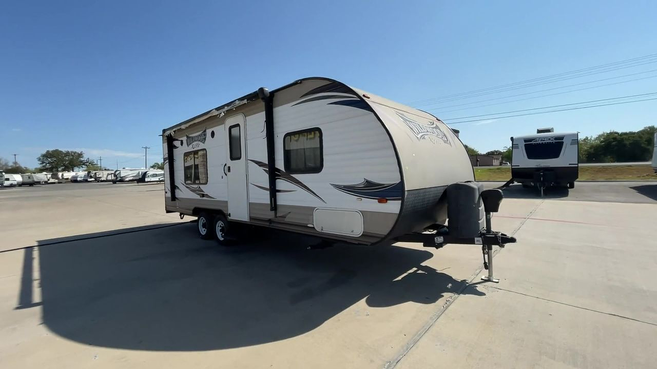 2016 FOREST RIVER WILDWOOD X-LITE 241Q