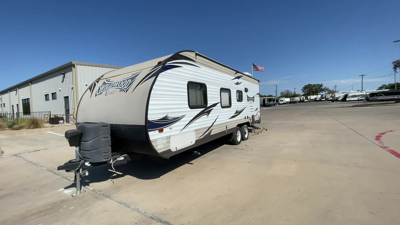 2016 FOREST RIVER WILDWOOD X-LITE 241Q