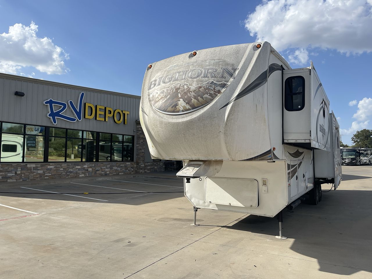 2013 HEARTLAND BIGHORN 3585RL