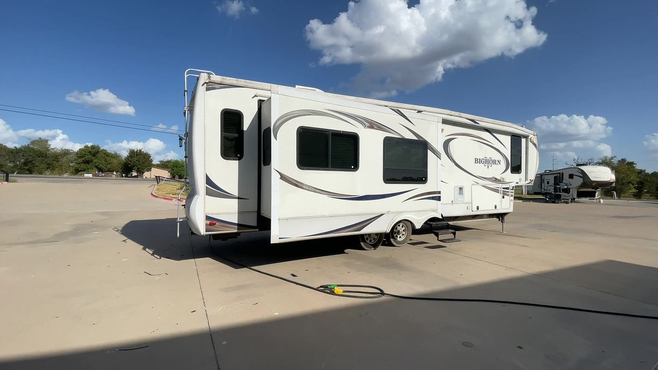 2013 HEARTLAND BIGHORN 3585RL