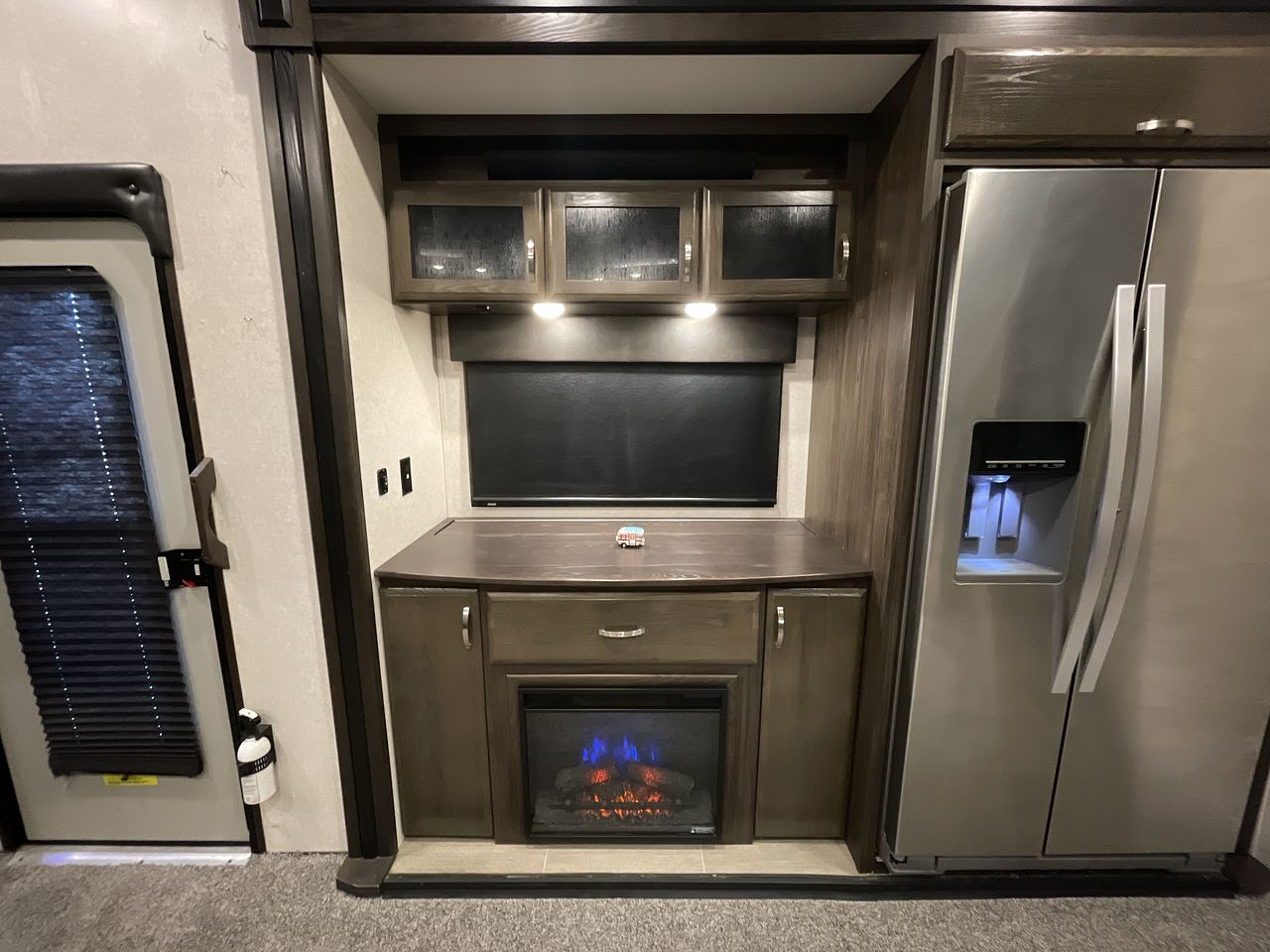 2018 JAYCO SEISMIC 4250
