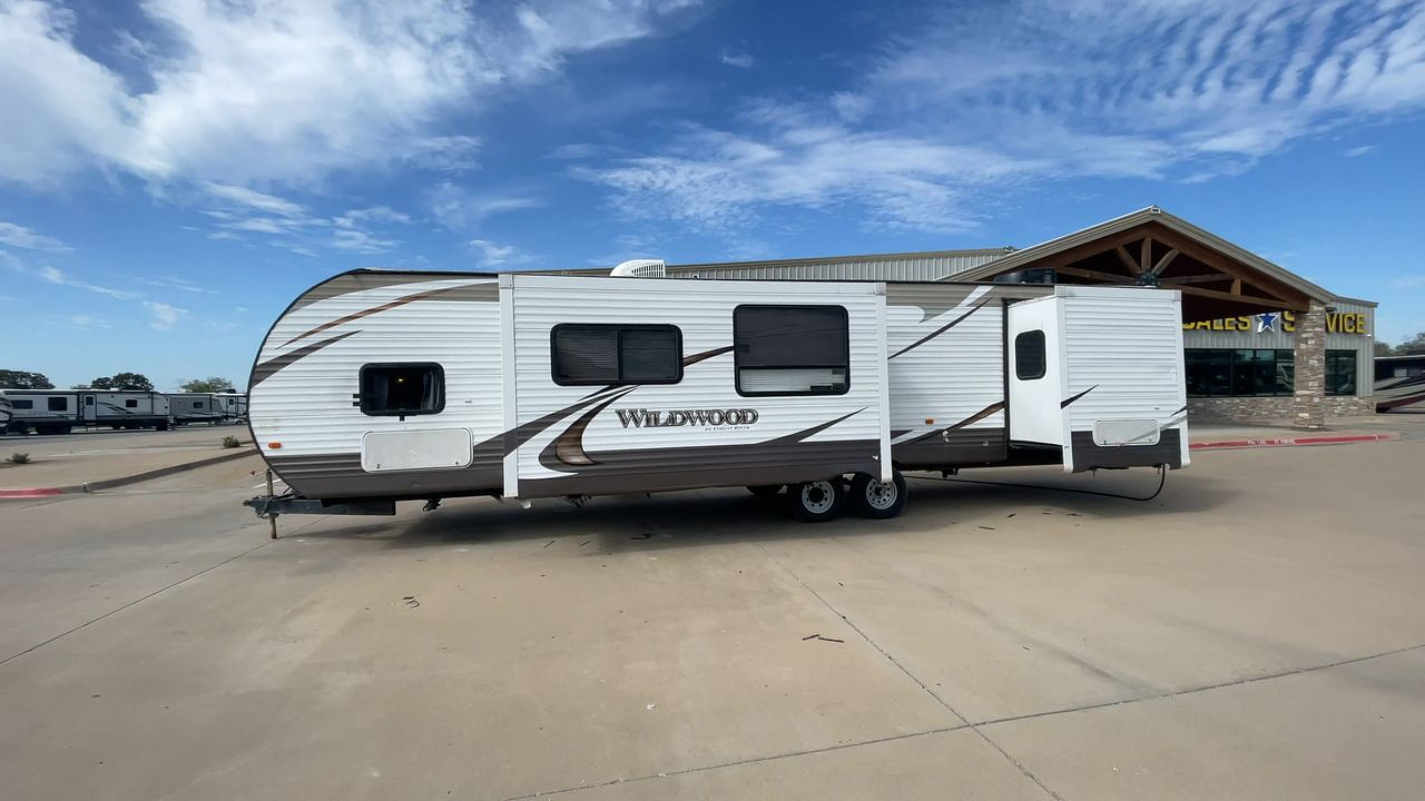 2015 FOREST RIVER WILDWOOD 36BHBS