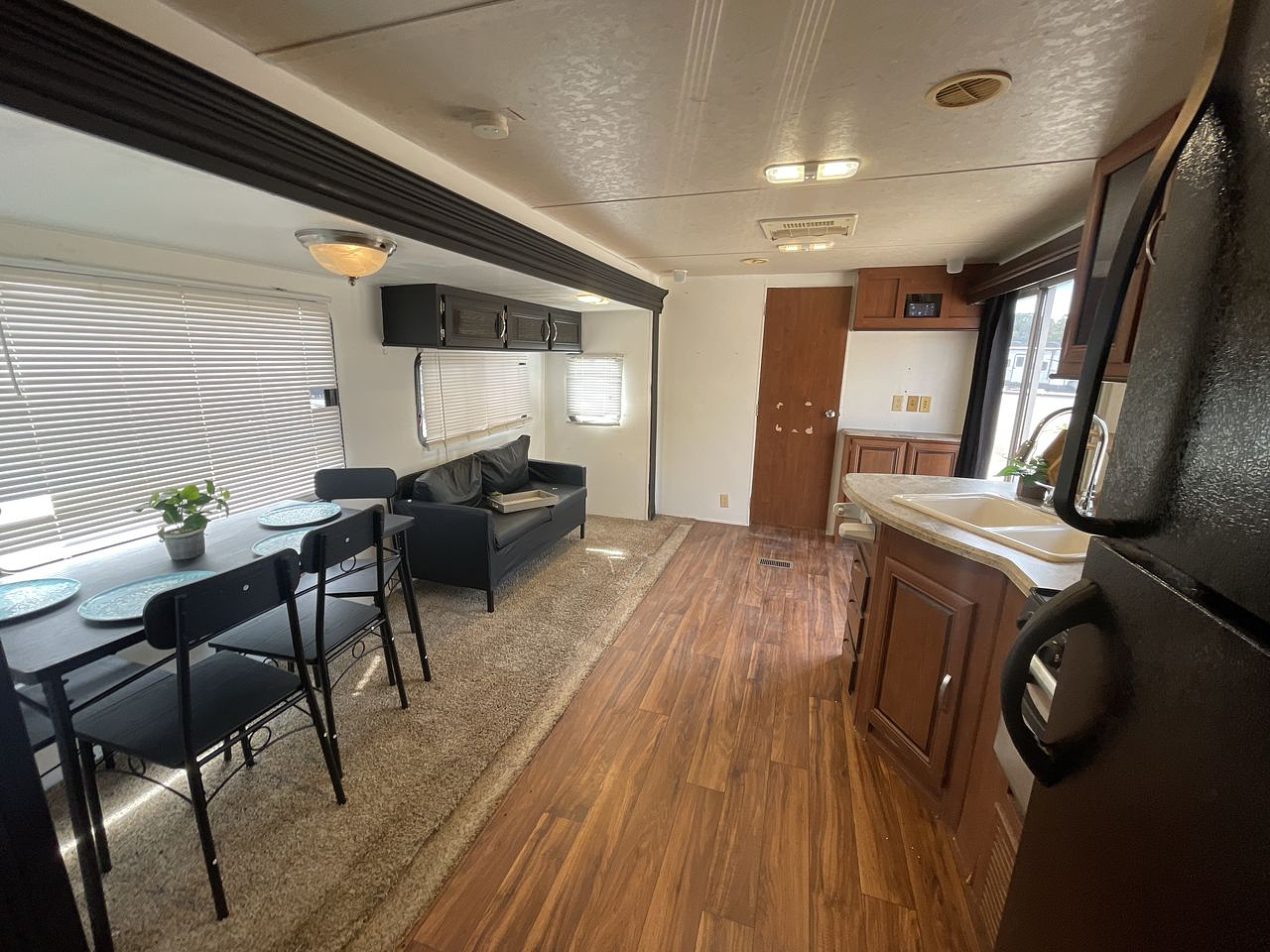 2015 FOREST RIVER WILDWOOD 36BHBS