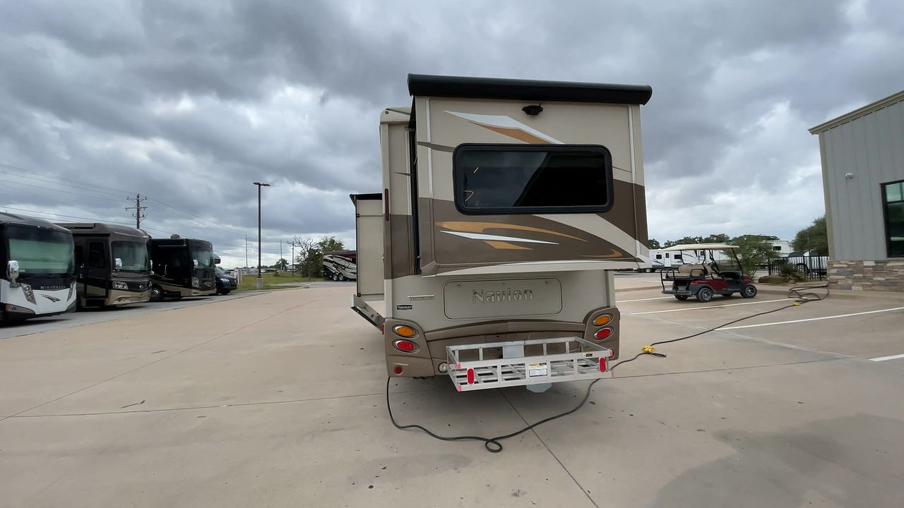 2017 WINNEBAGO NAVION