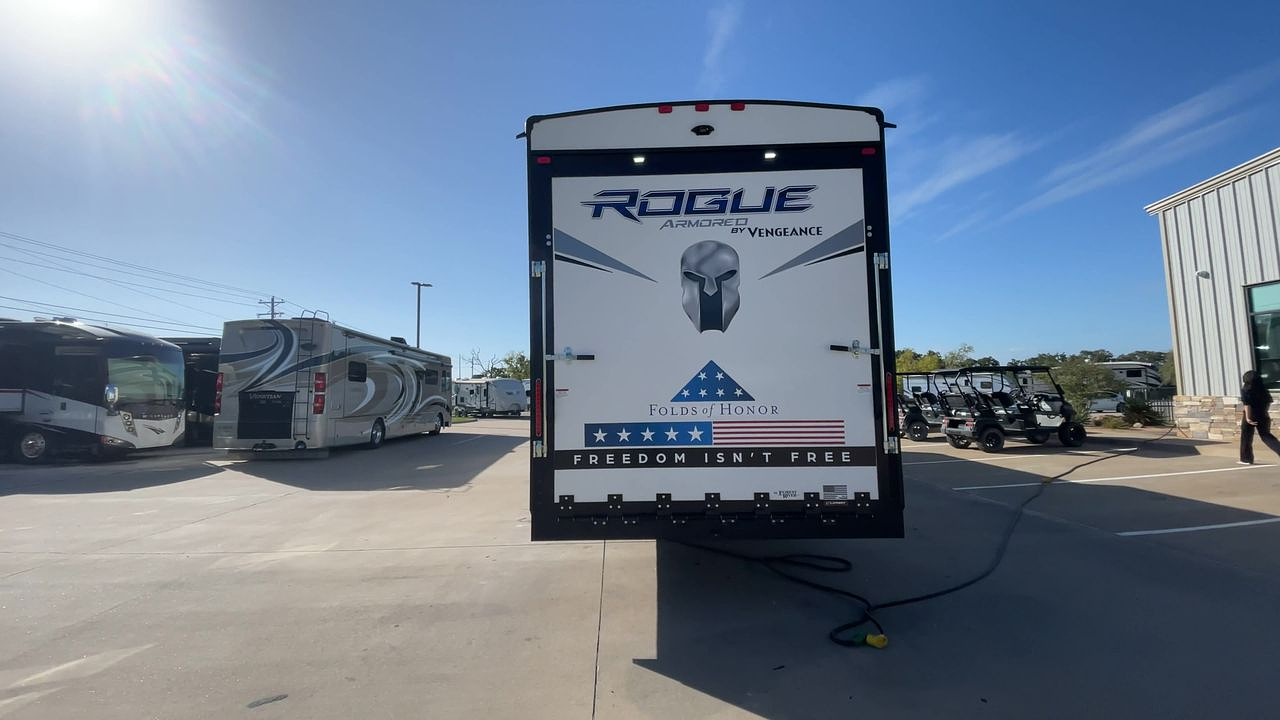 2024 FOREST RIVER ROGUE ARMORED 383G2