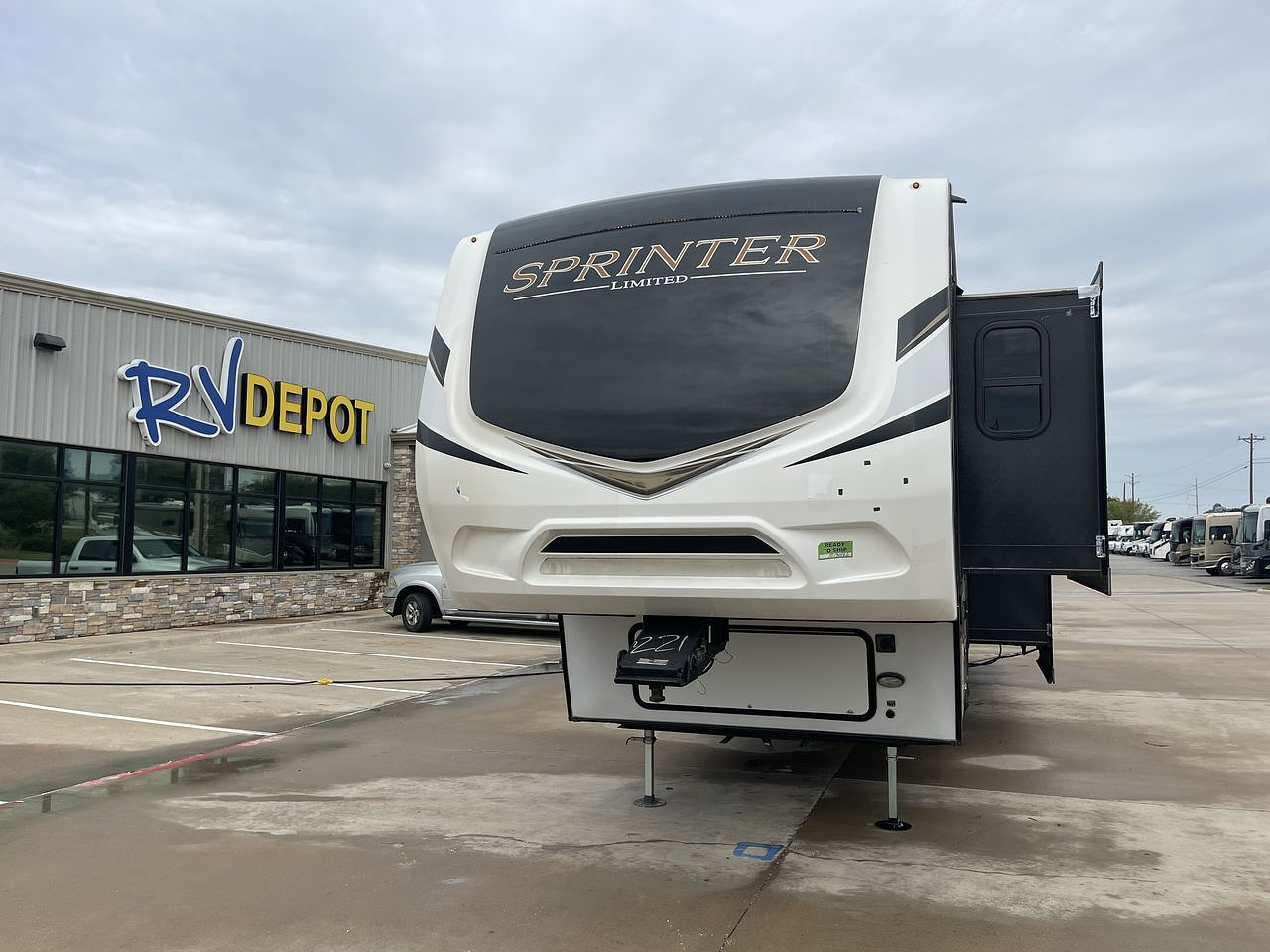 2022 KEYSTONE SPRINTER 3590LFT