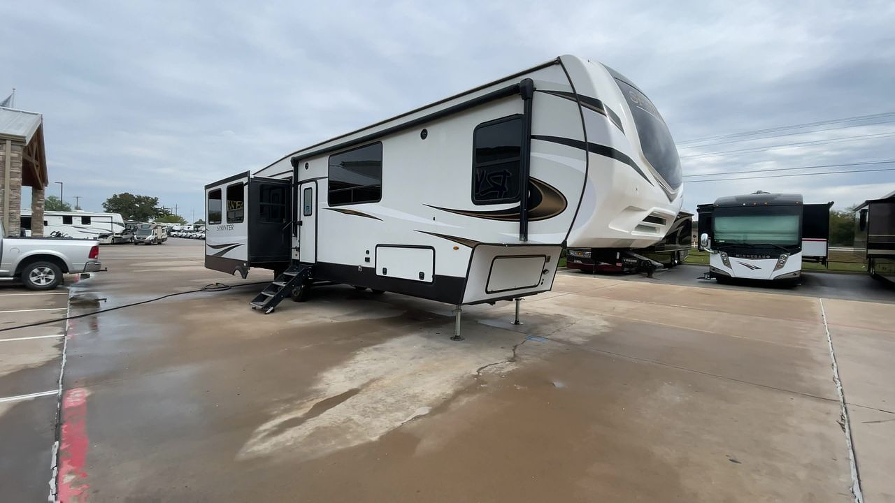 2022 KEYSTONE SPRINTER 3590LFT