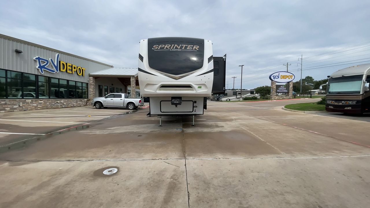 2022 KEYSTONE SPRINTER 3590LFT
