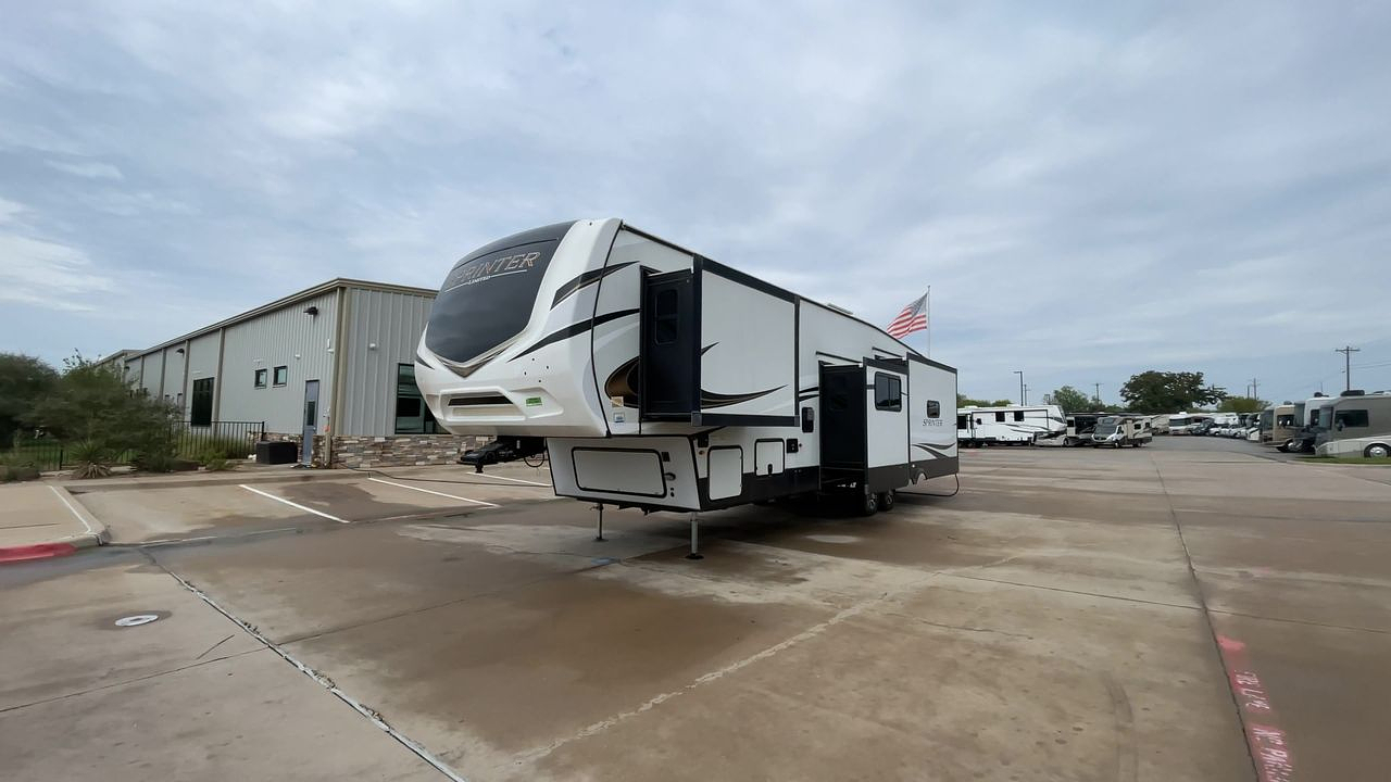 2022 KEYSTONE SPRINTER 3590LFT