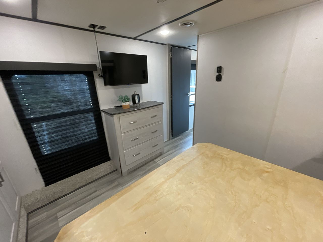2022 KEYSTONE SPRINTER 3590LFT