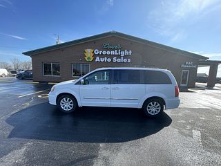 Thumbnail - 2014 Chrysler TOWN  COUNTRY