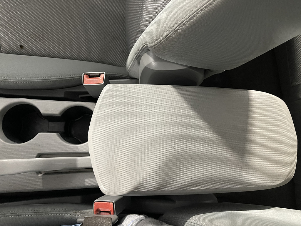 2007 Chrysler SEBRING Located at Dave's GreenLight Auto Sales slide-image