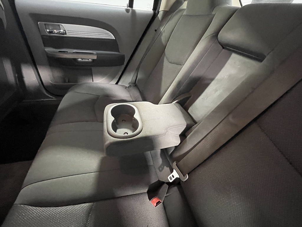 2007 Chrysler SEBRING Located at Dave's GreenLight Auto Sales light-box-slides