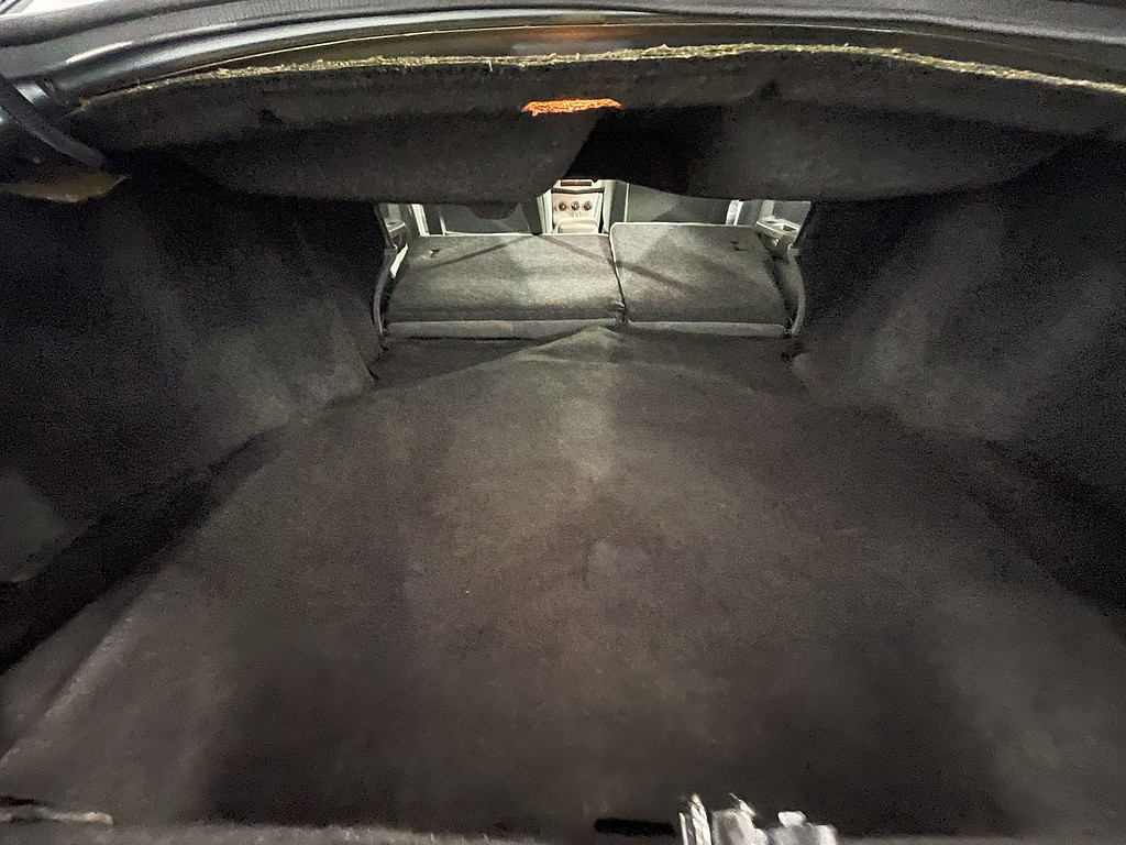 2007 Chrysler SEBRING Located at Dave's GreenLight Auto Sales slide-image