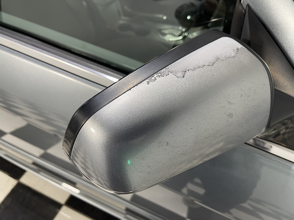 2007 Chrysler SEBRING Located at Dave's GreenLight Auto Sales light-box-slides