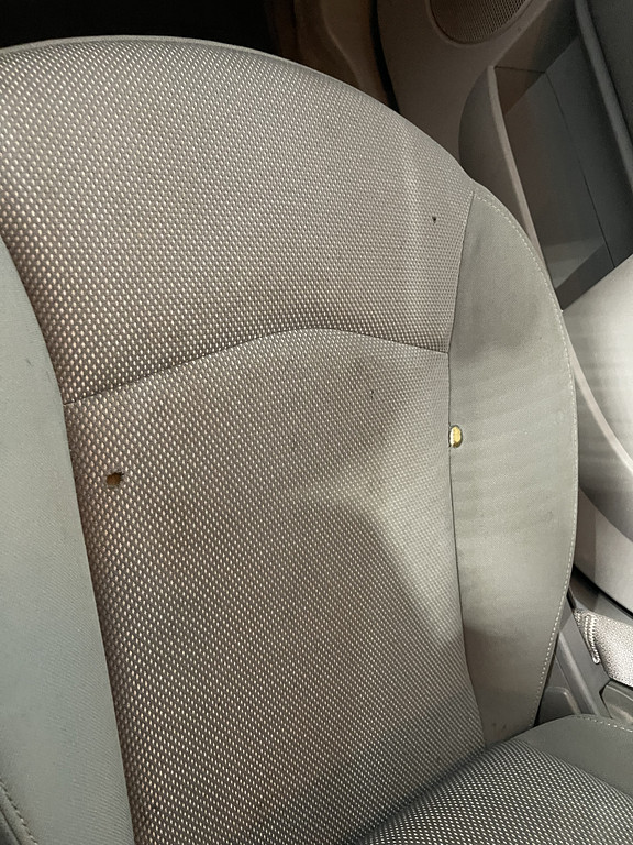 2007 Chrysler SEBRING Located at Dave's GreenLight Auto Sales light-box-slides