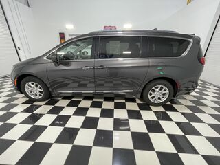 Thumbnail - 2020 Chrysler PACIFICA TOURING L