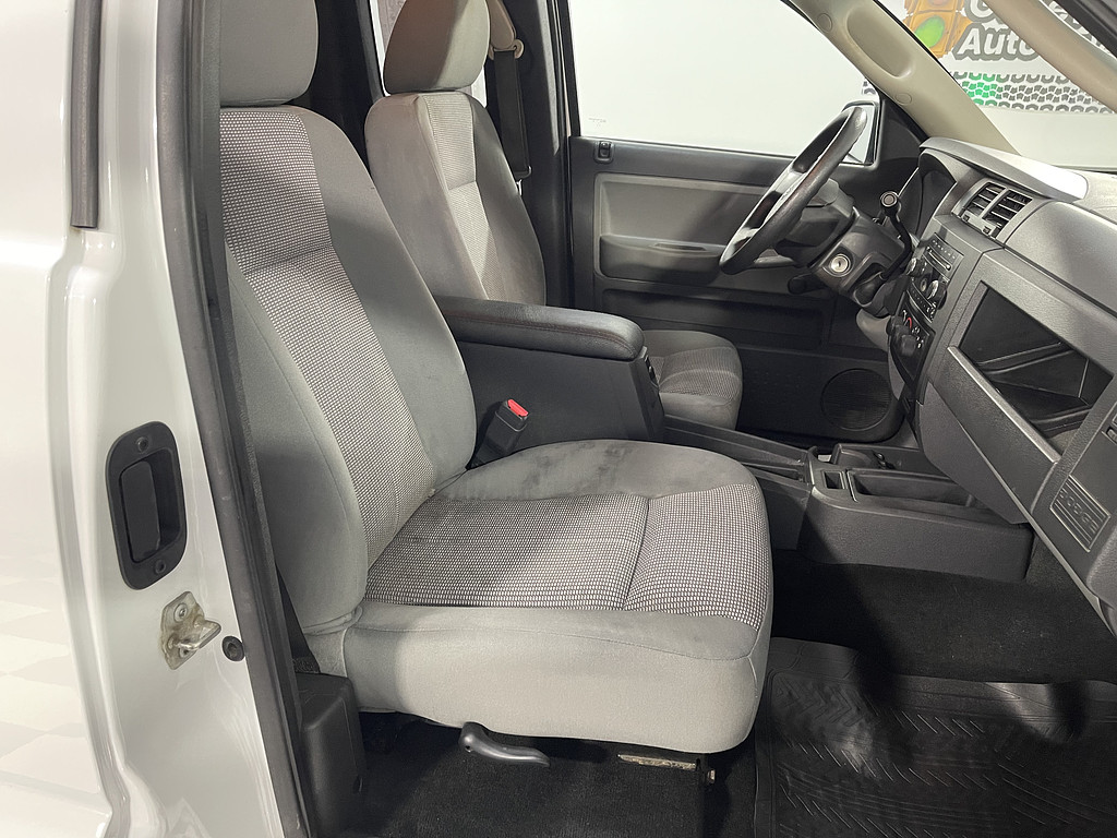 2011 Dodge DAKOTA Located at Dave's GreenLight Auto Sales light-box-slides