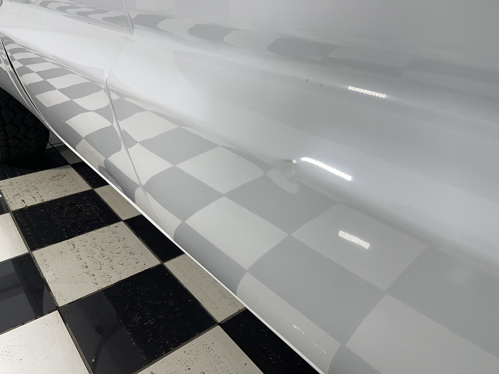 2011 Dodge DAKOTA Located at Dave's GreenLight Auto Sales light-box-slides