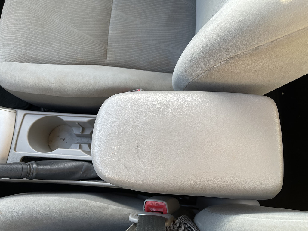 2013 Toyota Corolla BASE S LE Located at Dave's GreenLight Auto Sales light-box-slides