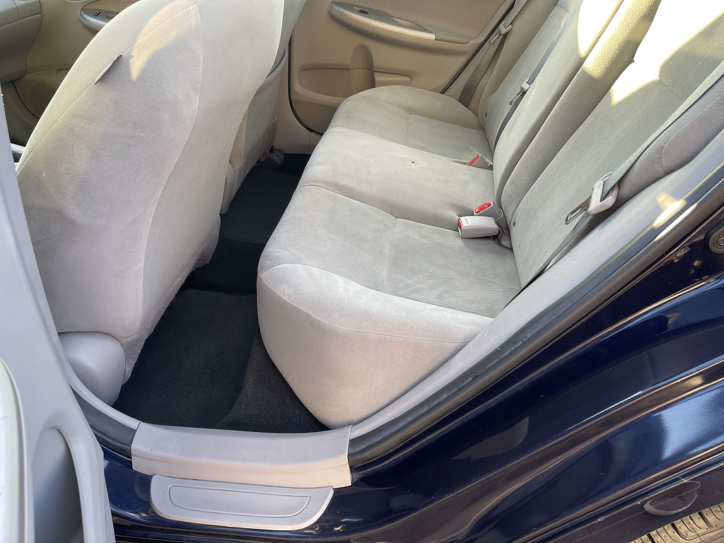 2013 Toyota Corolla BASE S LE Located at Dave's GreenLight Auto Sales slide-image