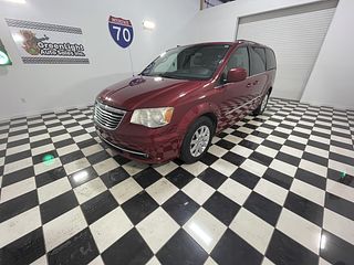 2014 Chrysler TOWN AMP Located at Dave's GreenLight Auto Sales slide-image