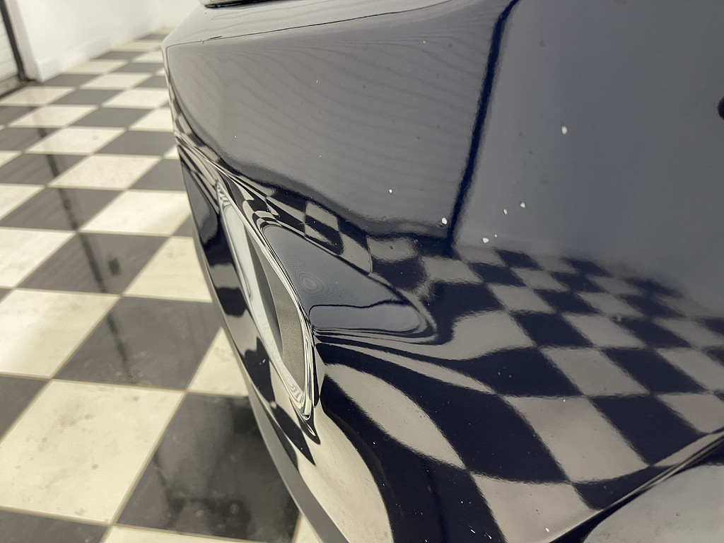 2016 Jeep GRAND CHEROKEE LARED Located at Dave's GreenLight Auto Sales light-box-slides