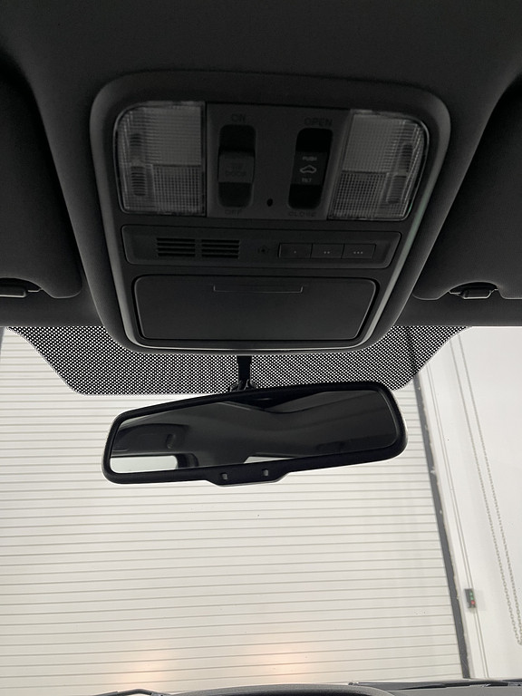 2015 Honda PILOT EXL Located at Dave's GreenLight Auto Sales slide-image