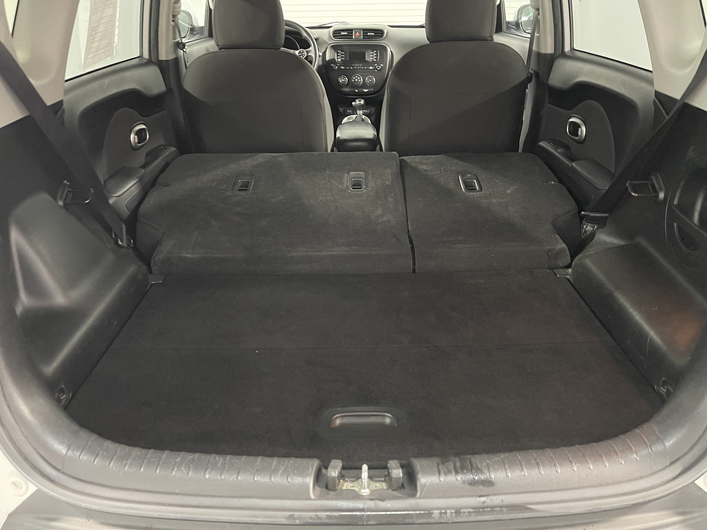 2015 Kia Soul base Located at Dave's GreenLight Auto Sales slide-image