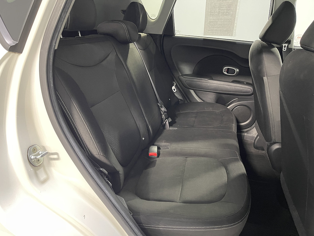 2015 Kia Soul base Located at Dave's GreenLight Auto Sales slide-image