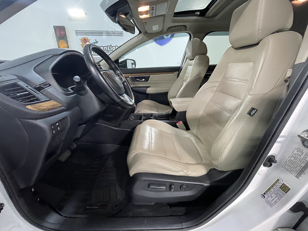 2018 Honda CR-V EX-L Located at Dave's GreenLight Auto Sales slide-image