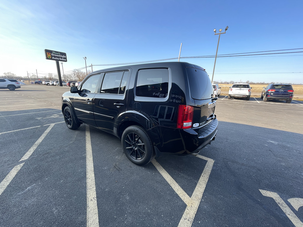 2014 Honda PILOT EX Located at Dave's GreenLight Auto Sales slide-image