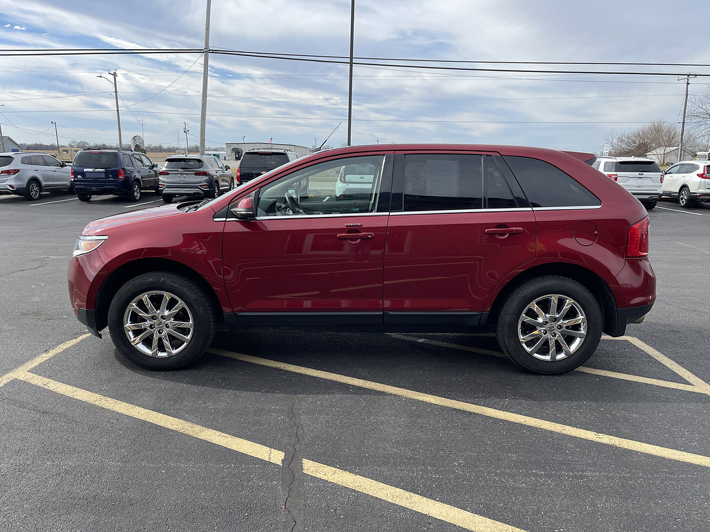 2013 Ford EDGE LIMITED Located at Dave's GreenLight Auto Sales light-box-slides