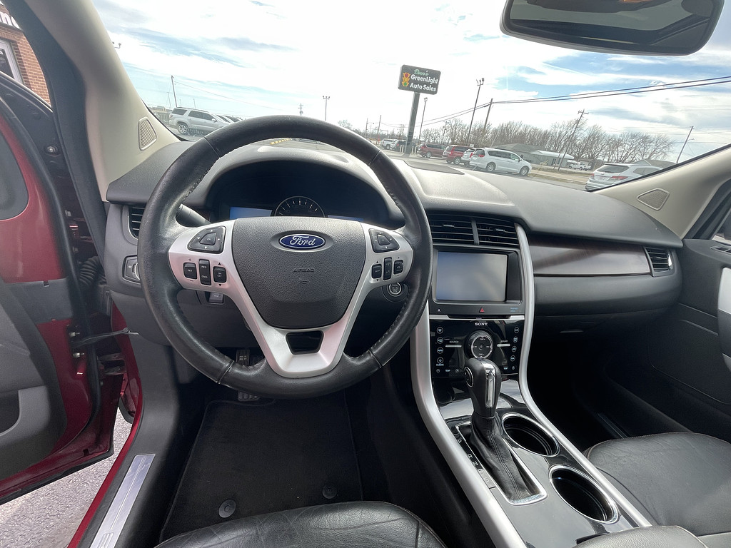 2013 Ford EDGE LIMITED Located at Dave's GreenLight Auto Sales light-box-slides
