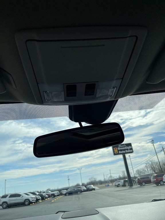 2013 Ford EDGE LIMITED Located at Dave's GreenLight Auto Sales slide-image