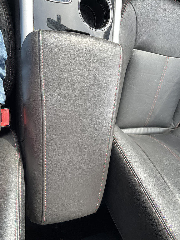 2013 Ford EDGE LIMITED Located at Dave's GreenLight Auto Sales light-box-slides