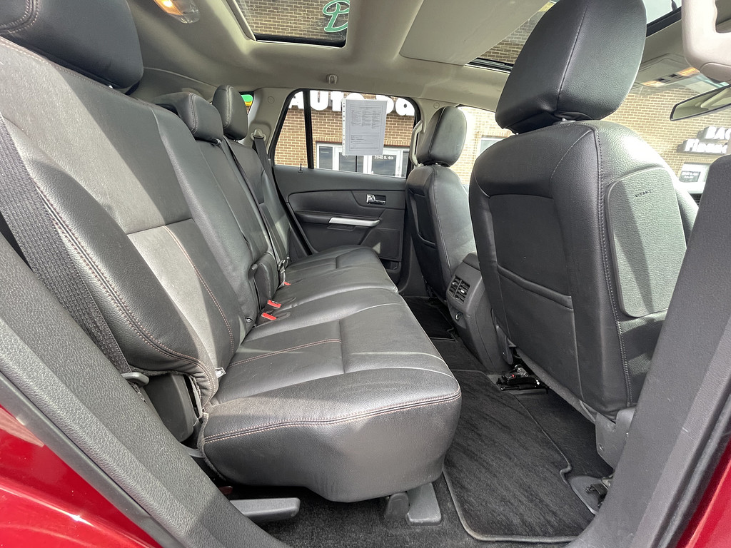 2013 Ford EDGE LIMITED Located at Dave's GreenLight Auto Sales light-box-slides