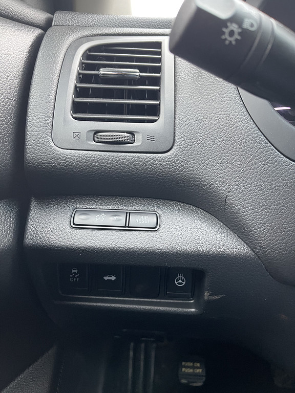 2014 Nissan Altima 25 25 S 2 Located at Dave's GreenLight Auto Sales slide-image