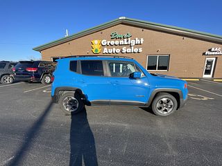 2015 Jeep RENEGADE Located at Dave's GreenLight Auto Sales Thumbnail - 2015 Jeep RENEGADE
